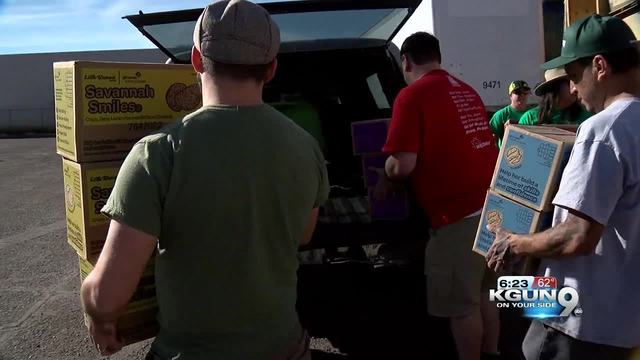 Girl Scouts launch Cookies-4-Heroes program for Hurricane Harvey first responders Girl Scouts launch Cookies-4-Heroes program for Hurricane Harvey first responders