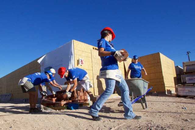 Wiregrass women come together for National Women Build Week
